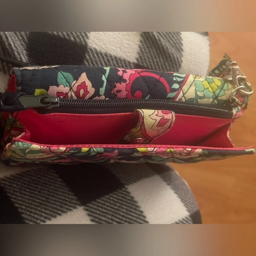 Vera Bradley Tri fold wallet/wristlet